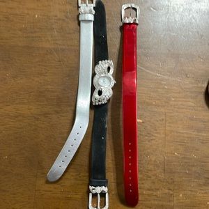 Victoria Wieck watch with two additional bands